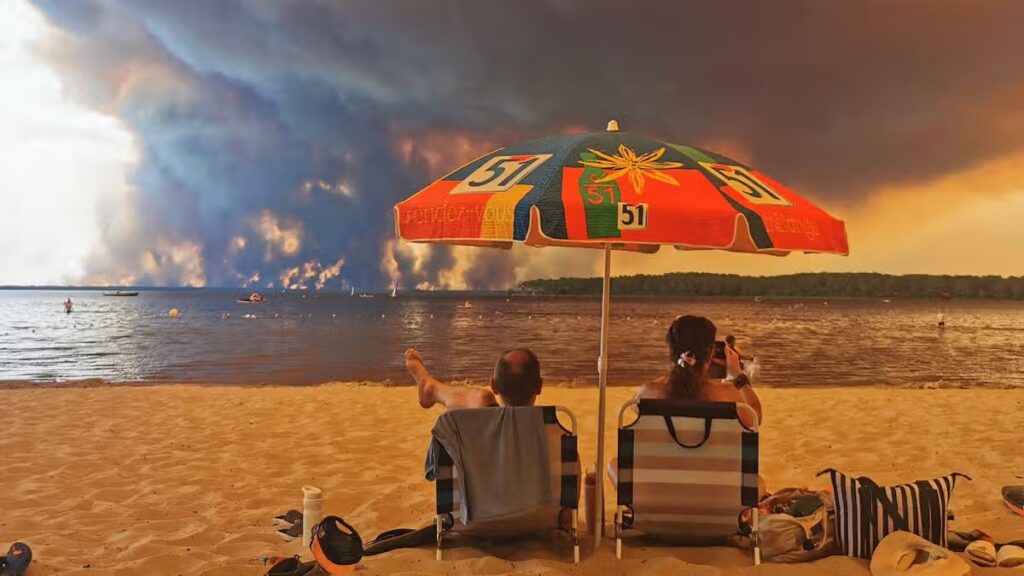 Heatwave hell sparks summer of chaos as THOUSANDS queue for holidays and wildfires force Brits to flee hotels