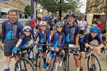 15 great pictures capture the magic as families and cyclists enjoy Sheffield cycling grand prix this evening