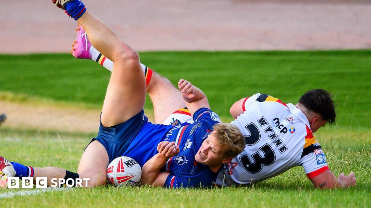 Super League: Bradford Bulls 12-26 Wakefield Trinity