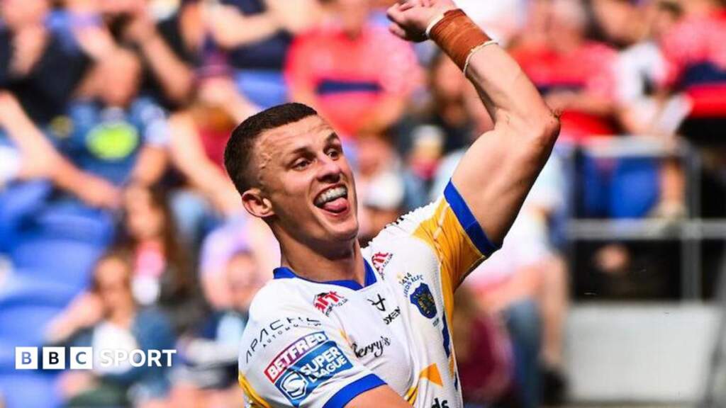 Ash Handley: Leeds Rhinos captain out for three weeks after op
