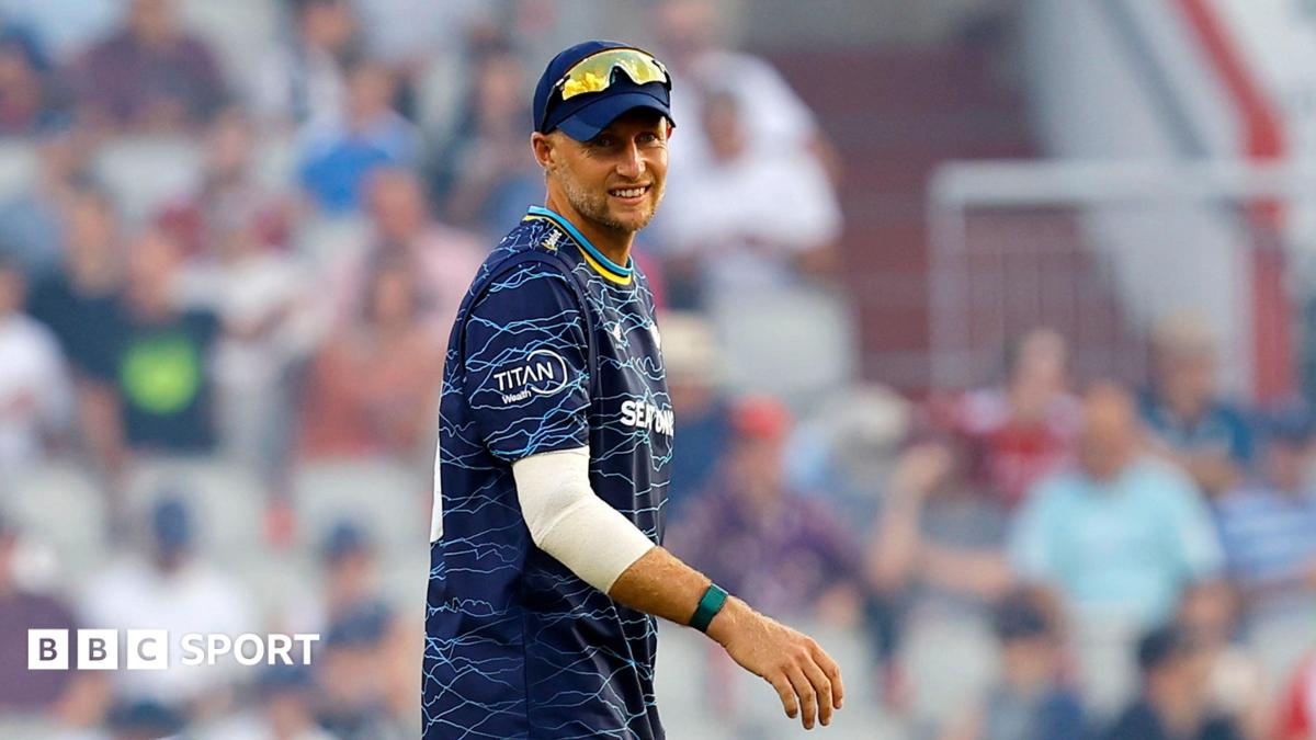 T20 Blast: Yorkshire into quarter-finals as Hampshire secure home tie
