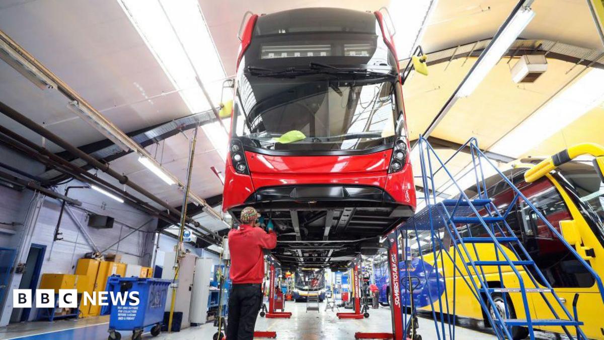 Scarborough bus factory workers to strike for second time in weeks
