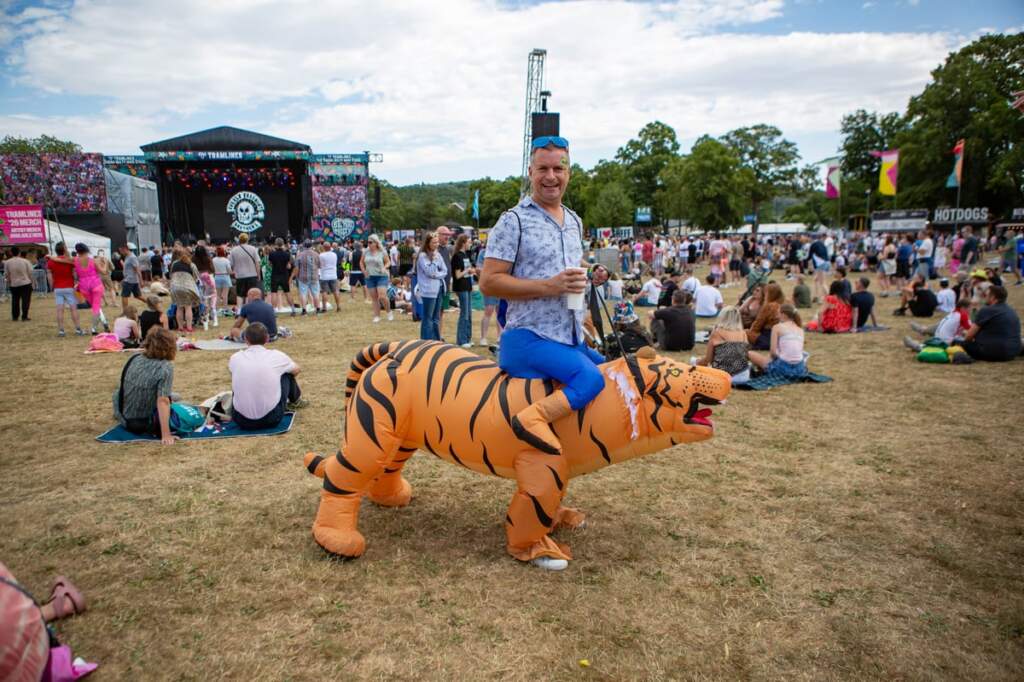 Spot your friends in spectacular 62-photo gallery, capturing all the fun of Saturday at Tramlines, Sheffield