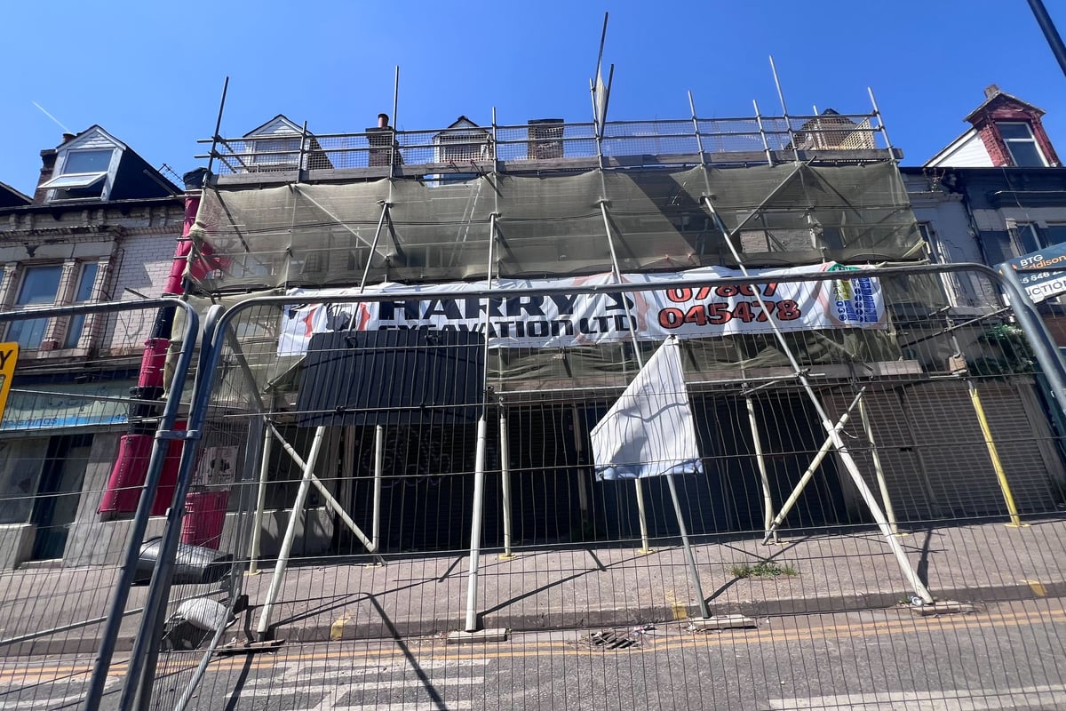 Update as lane remains closed three months after London Road building collapse