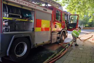 'Avoid the area' warning as wildfire on edge of Peak District near to Penistone is tackled