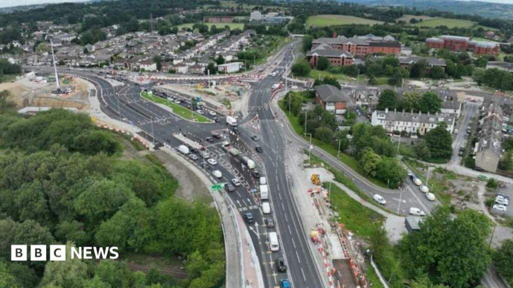 Warning over disruption during Leeds-Bradford route roadworks