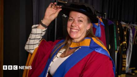 Paralympian Hannah Cockcroft awarded honorary degree