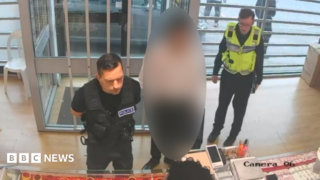 Men who posed as police to rob Bradford jewellers jailed