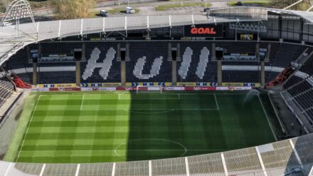 Businesses urged to take-up ‘money can’t buy’ opportunity as Hull City return to Premier League
