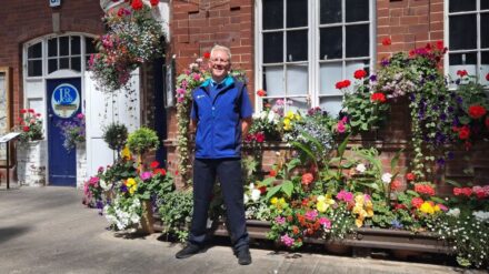 ‘I’ll avo go at that’ – Bridlington station volunteer gardener is growing lemons and avocados