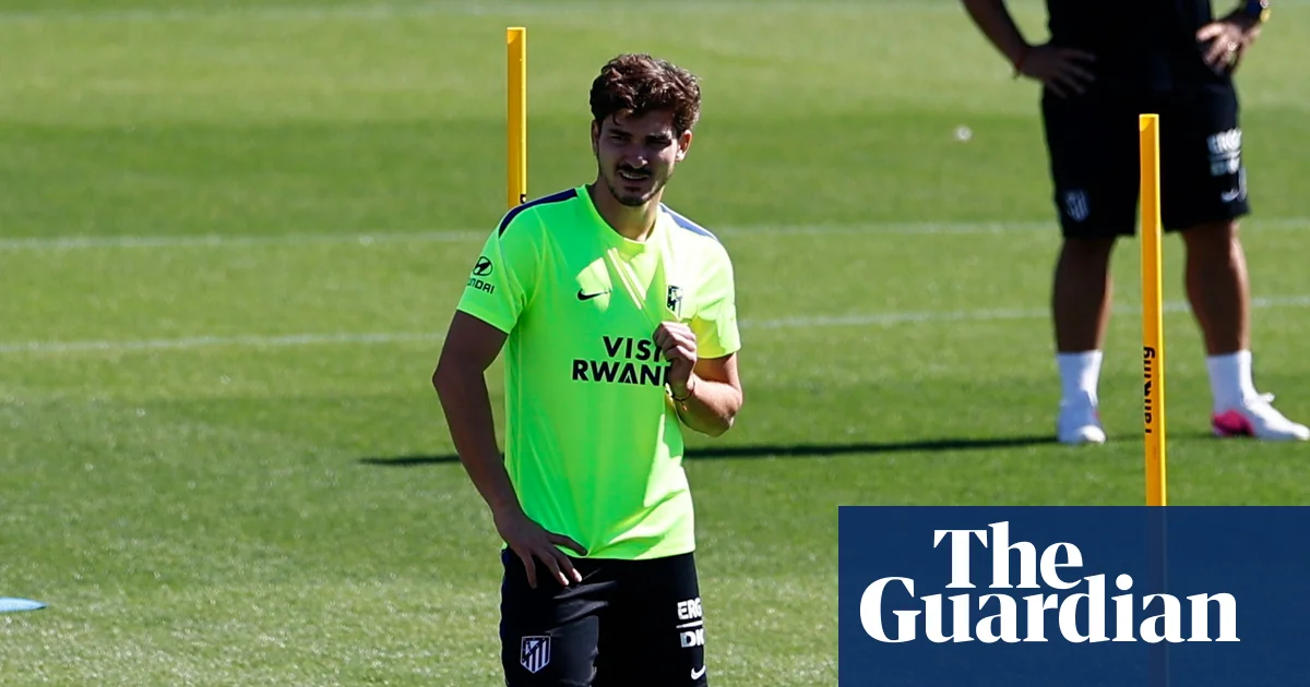 Arsenal trying to lure Julián Álvarez after agreeing deals to sell Martinelli and Jesus | Arsenal