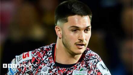 Castleford Tigers: Ben McNamara and Keanan Brand join on loan from Leigh
