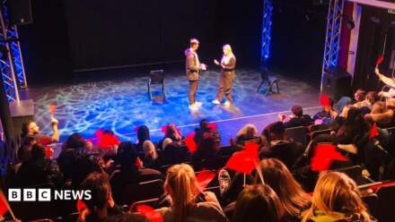 Bradford theatre company to take play tackling domestic abuse to US