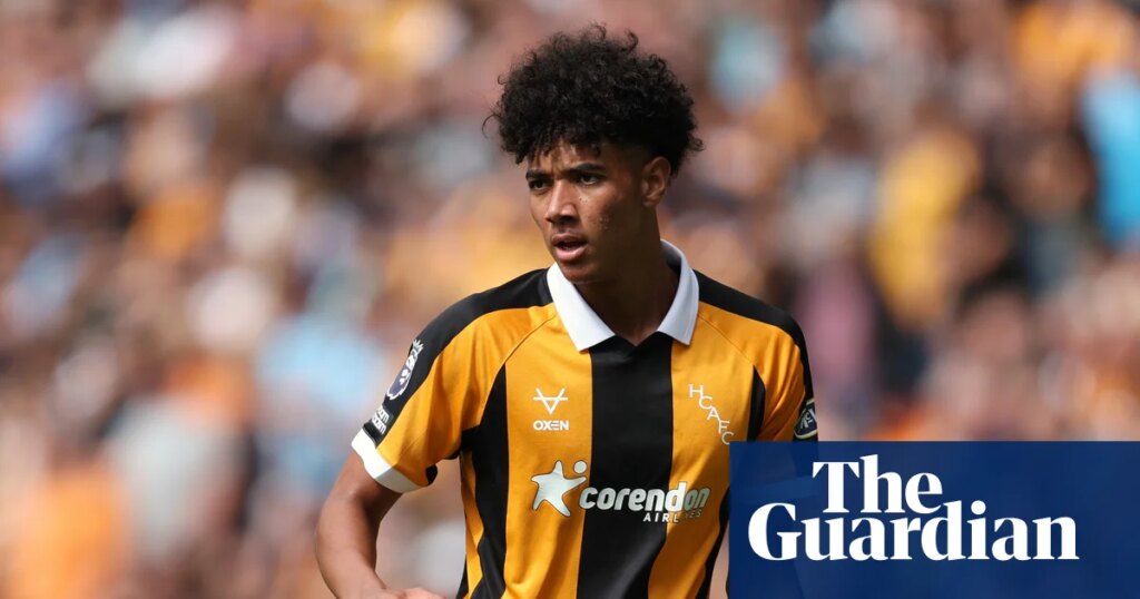 Hull of a debut: Socceroos teenager ‘buzzing’ after win over Manchester United in first Premier League outing | Premier League