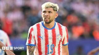 Ipswich agree fee for Paraguay striker Julio Enciso