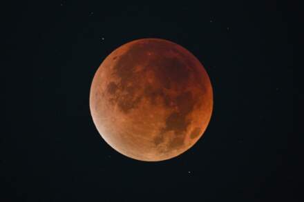 Date and time of blood Moon partial lunar eclipse – why Moon will appear red and how to see it