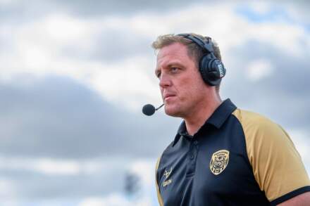 Castleford Tigers release Ryan Carr statement as club legend Adrian Vowles helps out