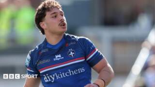 Seth Nikotemo: Wakefield Trinity release back-rower on compassionate grounds