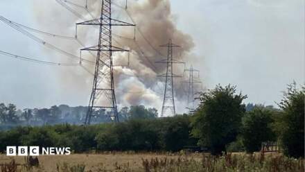 Firefighters tackle large East Ardsley grass fire