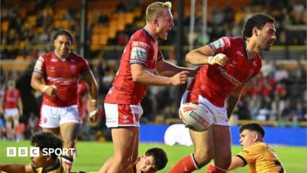Super League: Castleford Tigers 0-44 Hull KR – Robins go fourth with huge win