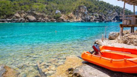 European ‘hidden gem’ is the ‘perfect place to visit in autumn’ at 23C and has ‘best beach in October’