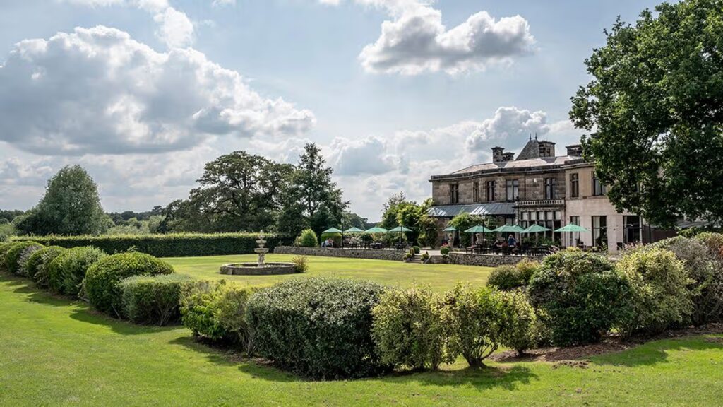 ‘Best’ hotel with ‘exceptional’ food and ‘touch of luxury’ offering autumn breaks