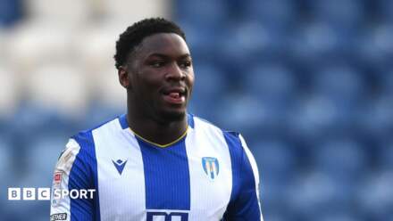 Samson Tovide: Huddersfield Town sign former Colchester United forward