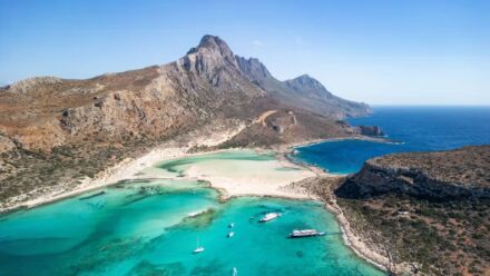 Stunning Greek beach branded ‘hellish’ as tourists can’t even get off boat