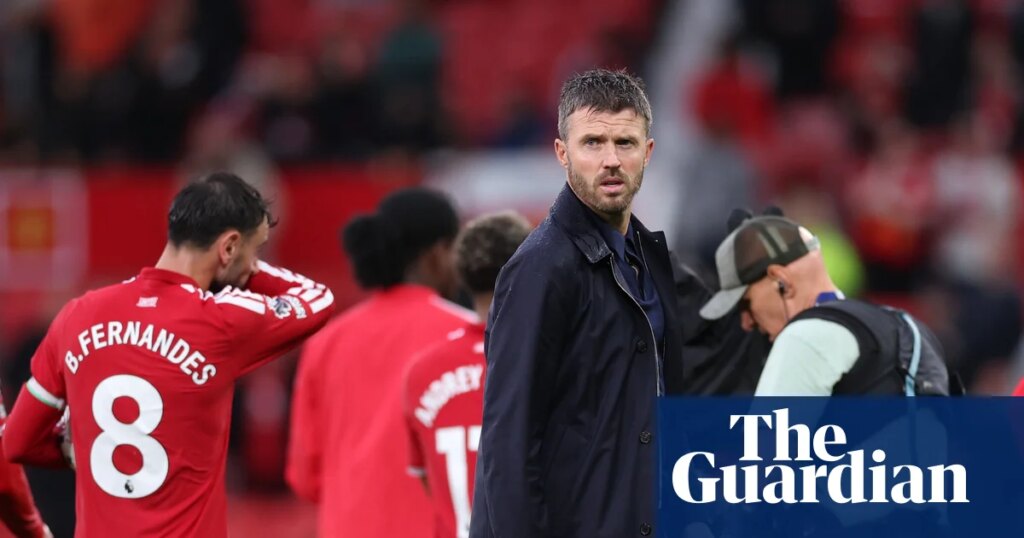 Febrile Manchester derby awaits amid growing rift between United fans and club | Manchester United