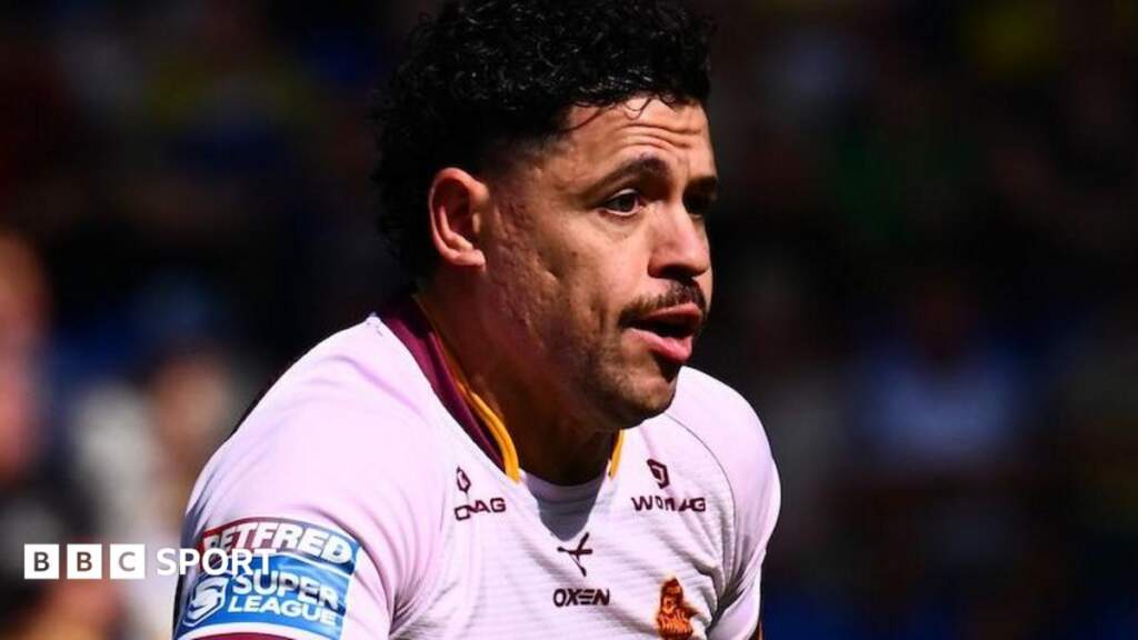 Warrington Wolves sign Jacob Gagai from Huddersfield Giants