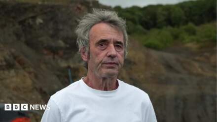 Elland quarry owner moves onto site after illegal waste dumping