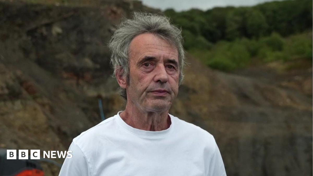 Elland quarry owner moves onto site after illegal waste dumping