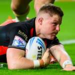 Super League play-off semi-final: Leeds Rhinos 12-14 Warrington Wolves – Wolves reach Grand Final