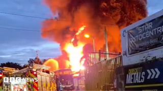 Firefighters tackling large Barnsley scrapyard blaze